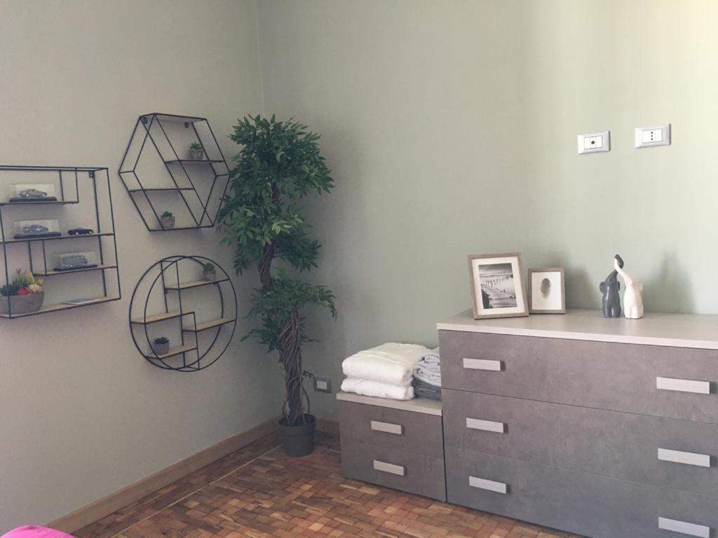 Pellico Stylish Apartments Cuneo Zewnętrze zdjęcie