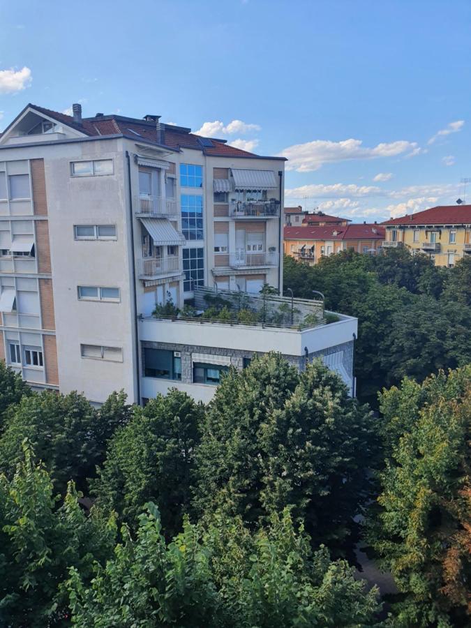 Pellico Stylish Apartments Cuneo Zewnętrze zdjęcie