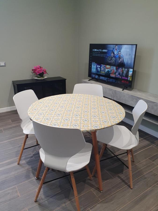 Pellico Stylish Apartments Cuneo Zewnętrze zdjęcie